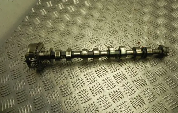Toyota Auris E180 Camshaft ZR2A BV1346