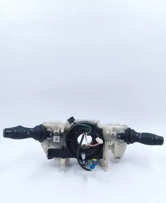 Wiper turn signal indicator stalk/switch