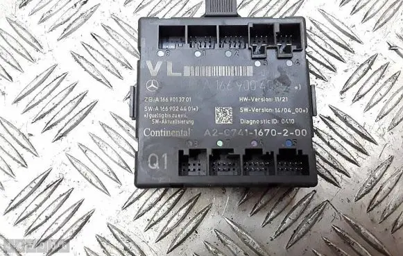 Mercedes-Benz A W176 Door control unit/module A1669004002