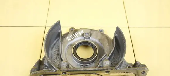 Skoda Rapid (NH) Rear prop shaft donut coupling/joint 04B153C CUS