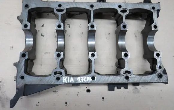 KIA Sportage Crankshaft Holder 
