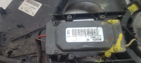Volvo S60 Coolant fan relay 1137328081
