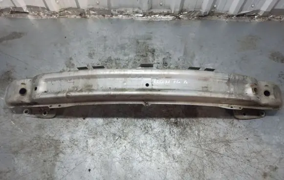 Renault Laguna II Front bumper cross member