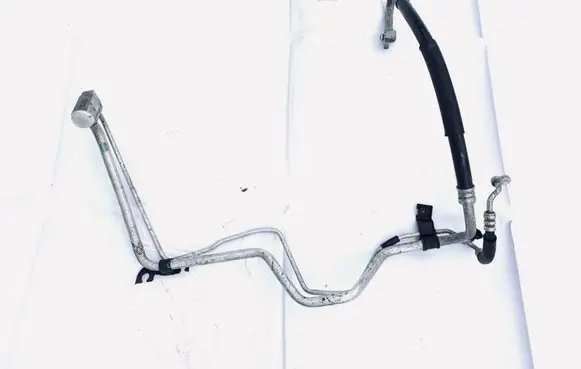 Hyundai Tucson JM Air conditioning (A/C) pipe/hose