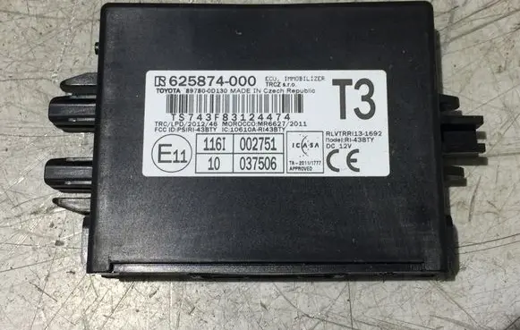 Toyota Yaris Immobilizer control unit/module 625874000 897800D130