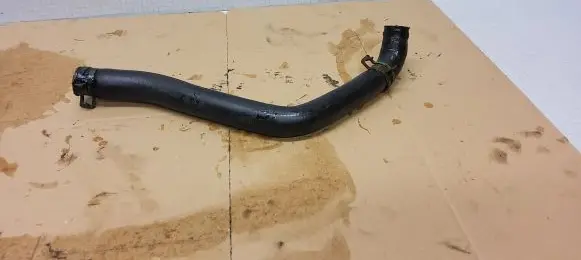 Volkswagen Transporter - Caravelle T4 Engine coolant pipe/hose 044121073AC