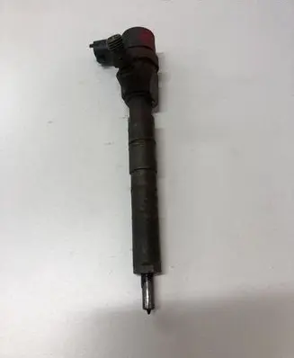 Opel Insignia A Fuel injector 0445110327