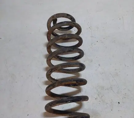 BMW 5 E39 Rear coil spring