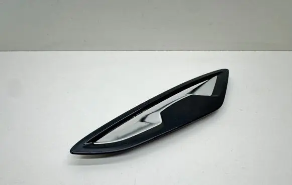 BMW 8 G15 Fender grill 7419020 51747419020 7465214