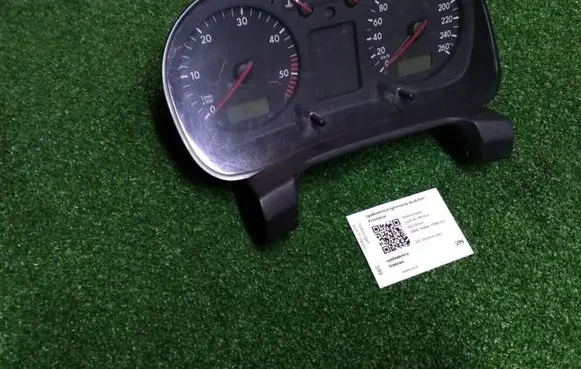Volkswagen Golf IV Speedometer (instrument cluster) 1J0920802G