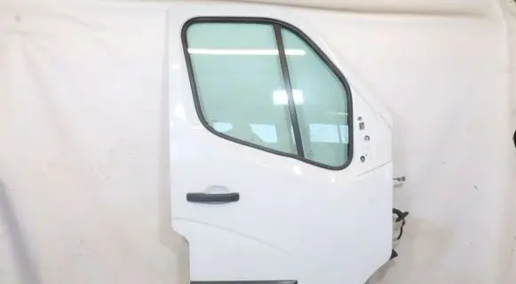 Opel Movano B Front door 