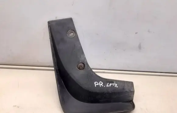 KIA Sorento Front mudguard 868323E010