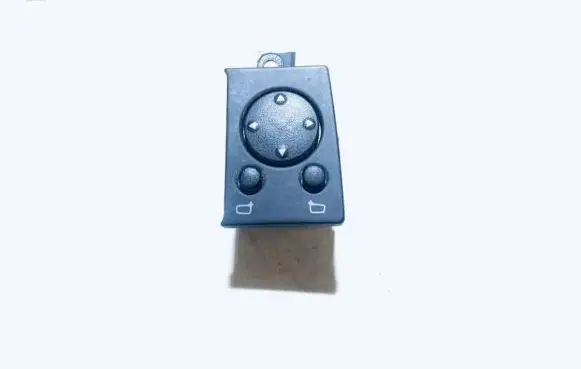 Wing mirror switch
