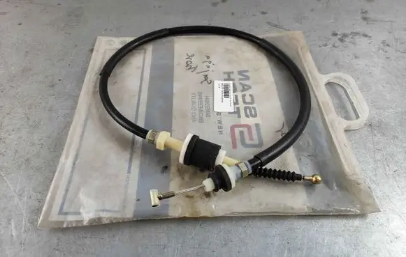 Volvo 740 Clutch cable 6814279 61116814279