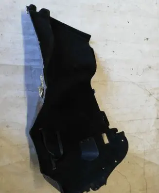 Trunk/boot lower side trim panel