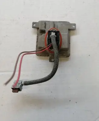BMW X1 E84 Headlight ballast module Xenon 7318327 W003T23171