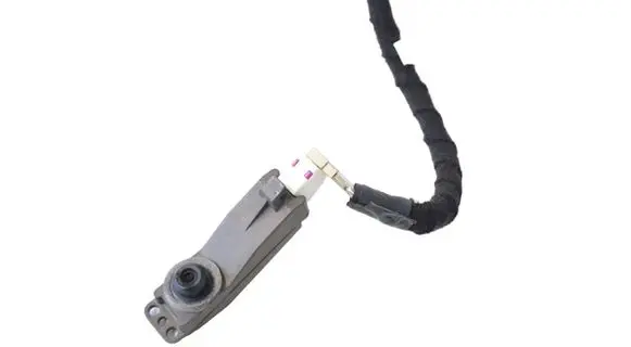 Tesla Model S Side fender camera 106910400B
