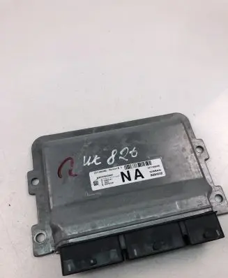 Renault Clio III Engine control unit/module ECU 237104638S 237104639S