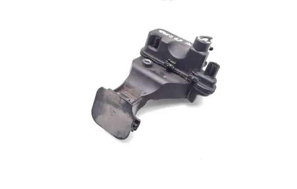 Peugeot Traveller Vacuum air tank 9805069780