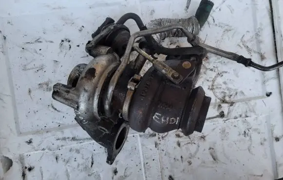 Ford Fiesta Turbo 4937312020 10002313