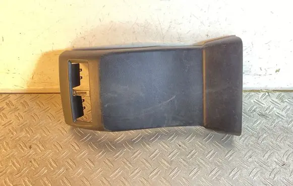Lexus RX 450H Rear air vent grill 5890348120 5892348140