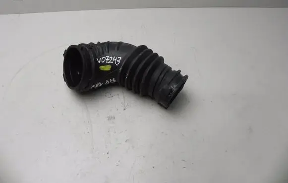 Audi A4 S4 B8 8K Air intake hose/pipe 06H129629E VD7243