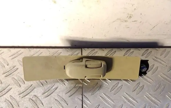 Honda CR-V Seat belt adjustment rail 