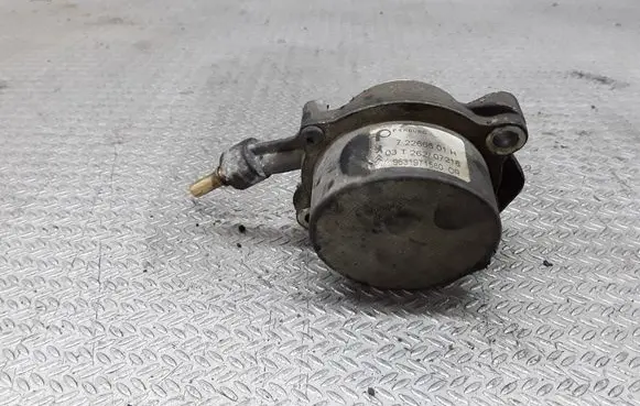 Peugeot 807 Vacuum pump 9631971580
