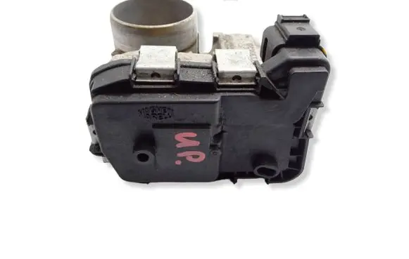 Volkswagen Up Throttle valve 04C133062D