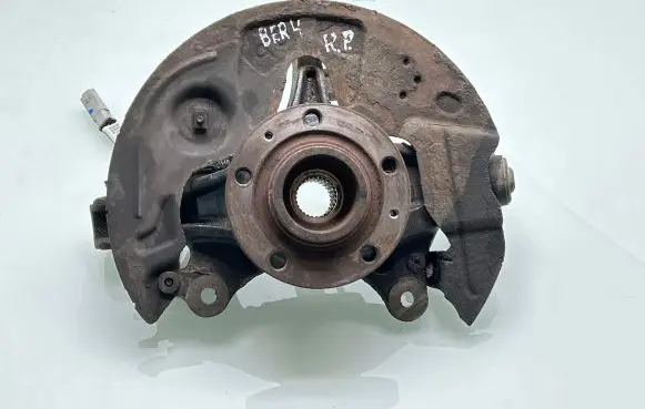 Citroen Berlingo Front wheel hub