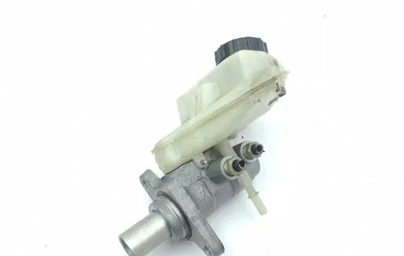 Land Rover Evoque I Master brake cylinder 03350885571