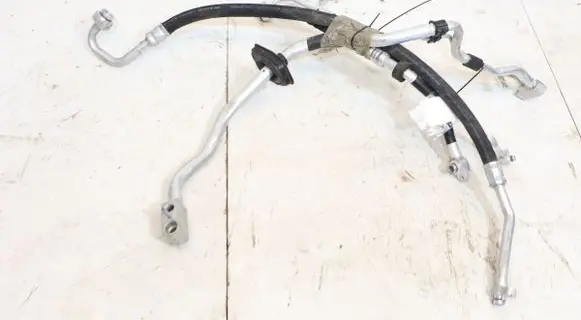 Air conditioning (A/C) pipe/hose