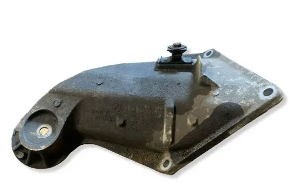 BMW X5 E53 Engine mounting bracket 6761565