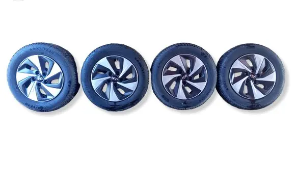 Hyundai Ioniq R15 alloy rim 