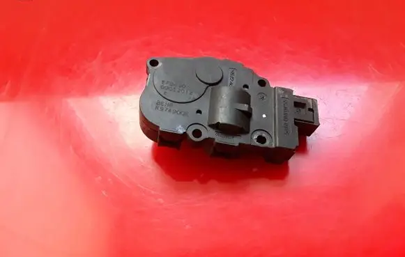 Mercedes-Benz E W212 Air flap motor/actuator EFB430 K9749006