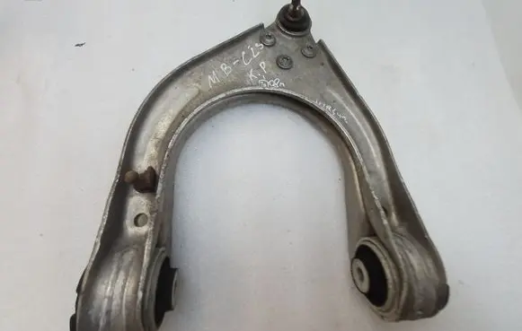 Mercedes-Benz CLS C219 Front lower control arm/wishbone A2113308907