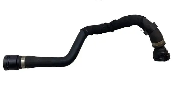 BMW X5 E53 Engine coolant pipe/hose 8377702