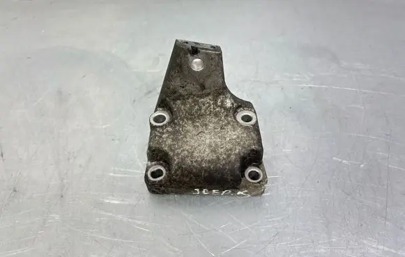 Jeep Grand Cherokee Engine mounting bracket 52124991AC