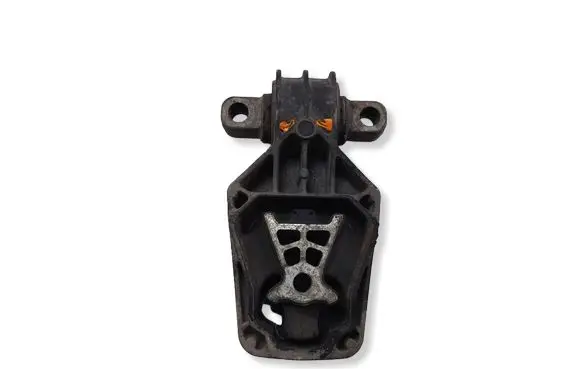 Mercedes-Benz B W246 W242 Engine mount bracket A2462401209