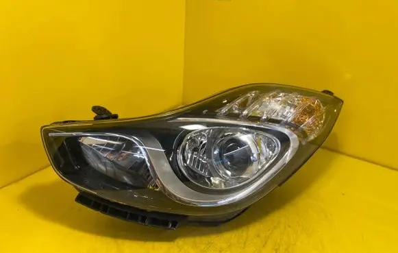 Volvo V40 Headlight/headlamp 556987-9656231