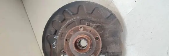 Skoda Superb B8 (3V) Front wheel hub