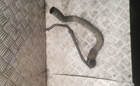 Volkswagen PASSAT B6 Engine coolant pipe/hose 1k0122291ba