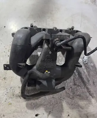 Ford Focus Intake manifold 988F9424KA