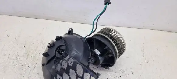Chrysler Pacifica Heater fan/blower 701130554A