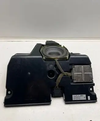 Maserati Quattroporte Subwoofer speaker 67071100 17177 447082