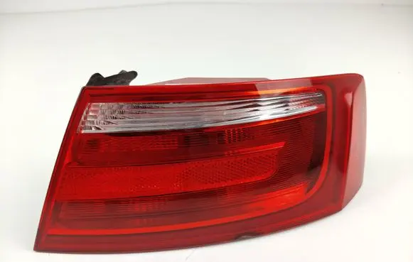 Audi A5 8T 8F Rear/tail lights 8T0945096F
