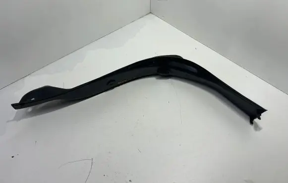 BMW 4 F36 Gran coupe Rear/tail light trim molding 7322298