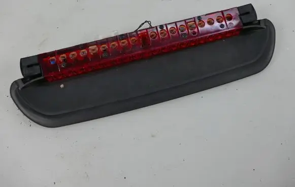 BMW 3 E90 E91 Third/center stoplight