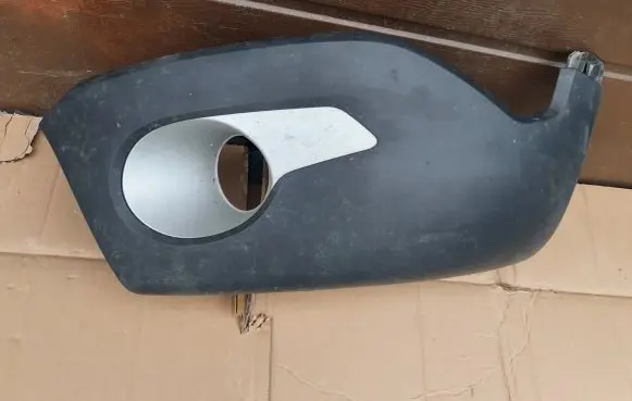 Dacia Dokker Front fog light trim/grill 261A36997R REV8331001