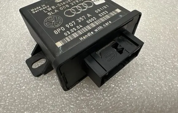 Audi A6 S6 C7 4G Light module LCM 8P0907357A 5LA00837921